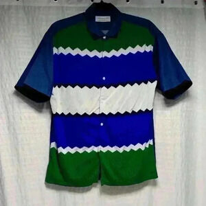 Tomorrowland 💯 cotton  short sleeve button down shirt. Men's size M